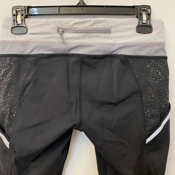 Lululemon Run A Marathon Crop Leggings Women Size 8 - Picture 9 of 12
